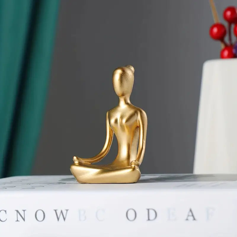Estátua Mulher Meditando Yoga